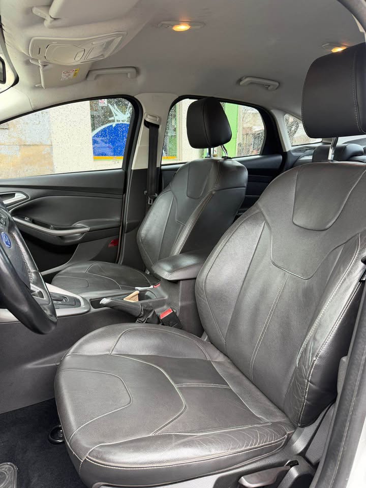Ford Focus SE Plus 2018, foto 6 de 7