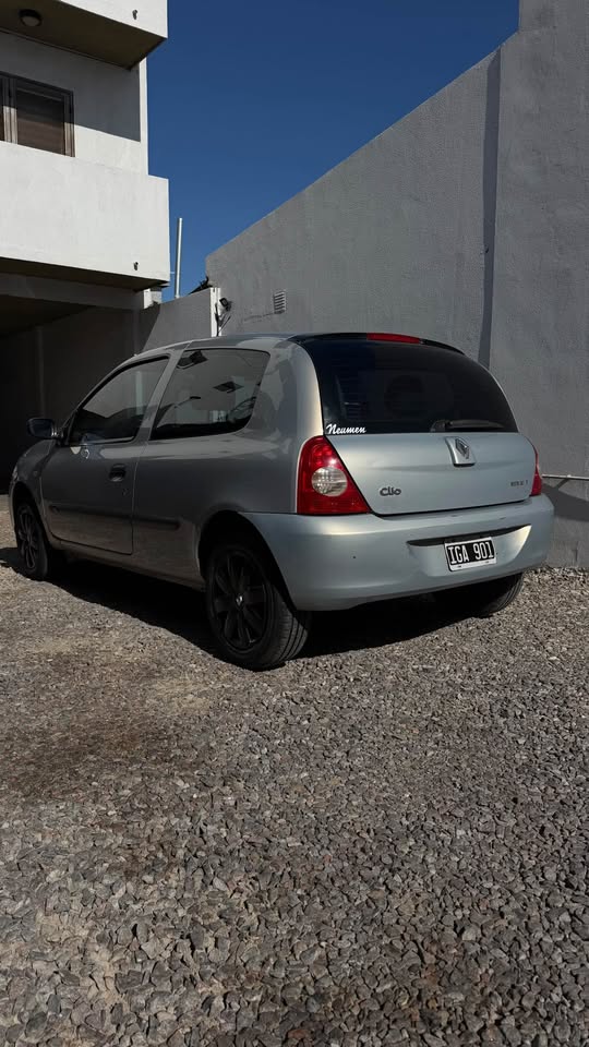 Renault Clio Pack Plus 2009, foto 6 de 7