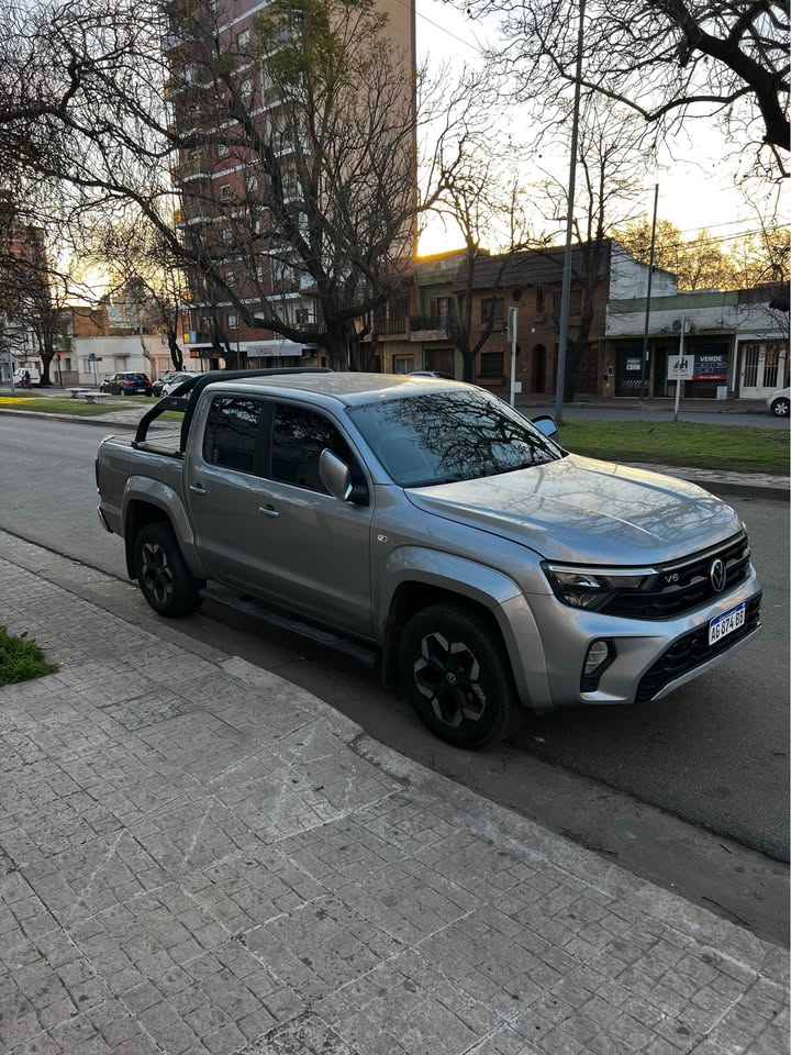 Volkswagen Amarok V6 Highline 2025, foto 7 de 8