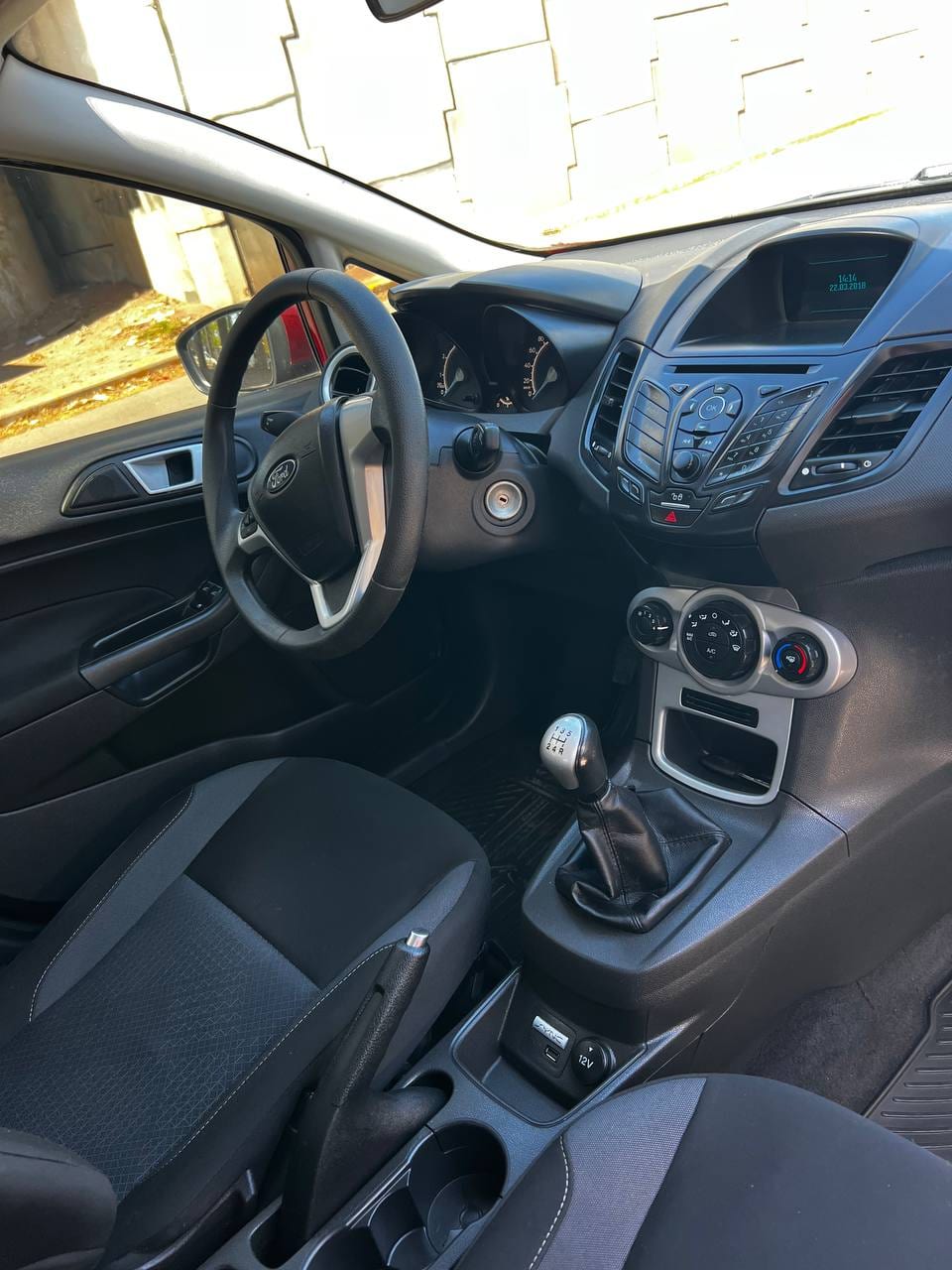 Ford Fiesta S Plus 2018, foto 7 de 8